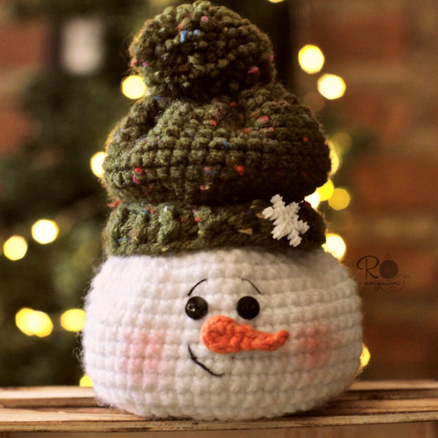 Snow Presente - Receita Digital de Amigurumi