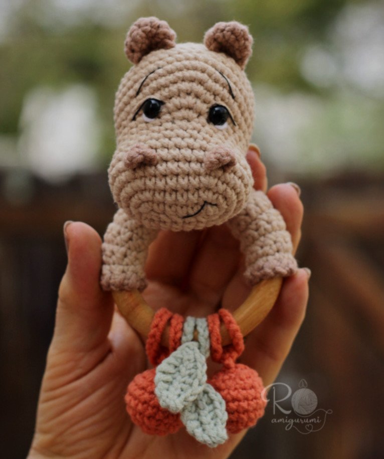 Chocalho Sensorial Bartozinho - Receita Digital de Amigurumi